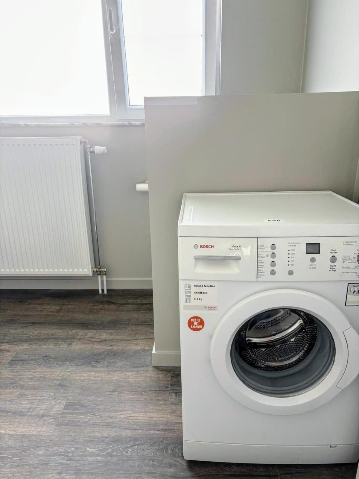 B&B Casa Roman & Vakantiewoning Voor 1 Pers Tot Max 32 Personen Zonhoven Eksteriør billede
