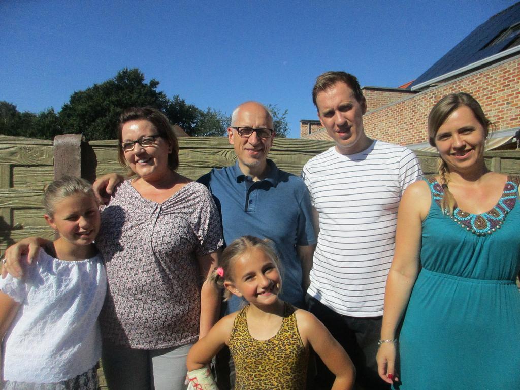B&B Casa Roman & Vakantiewoning Voor 1 Pers Tot Max 32 Personen Zonhoven Eksteriør billede