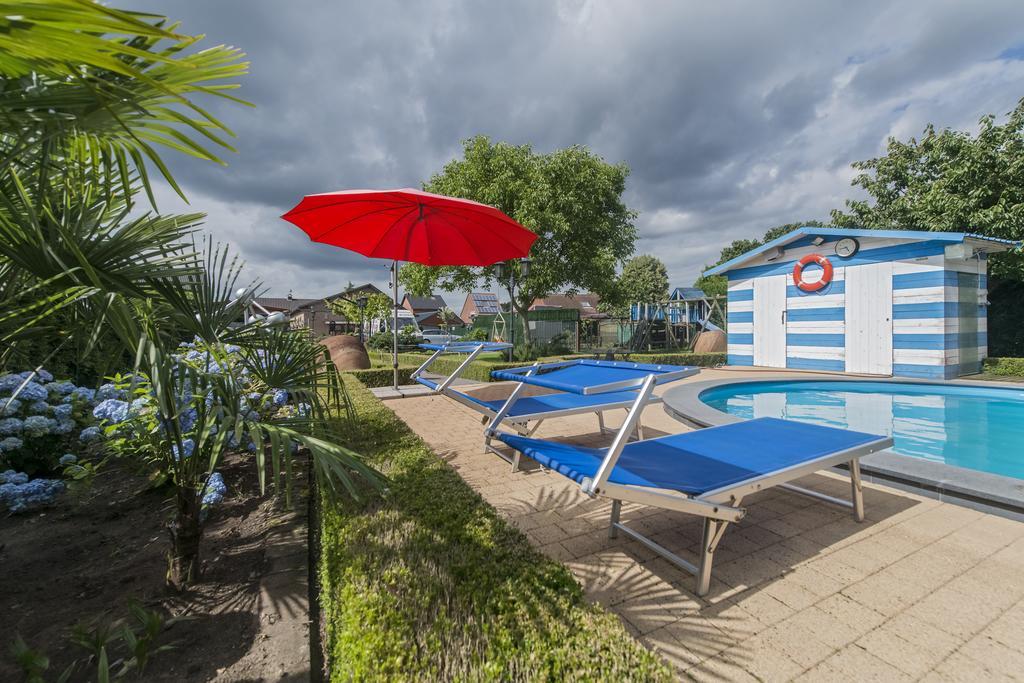 B&B Casa Roman & Vakantiewoning Voor 1 Pers Tot Max 32 Personen Zonhoven Eksteriør billede